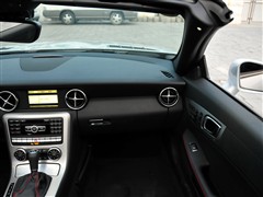 2011�� SLK 200 �����˶���