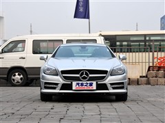 2011�� SLK 200 �����˶���