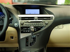 2012 350 
