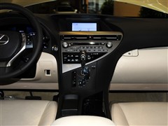 2012 350 Ű