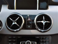 2013 GLK 300 4MATIC ʱ