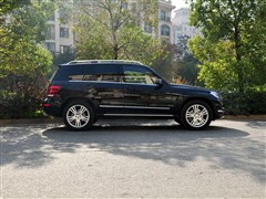 2013 GLK 300 4MATIC ʱ