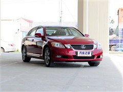 2011 300 ԻͰ