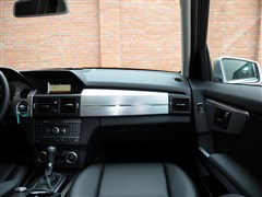 2012 GLK 300 4MATIC ʱ