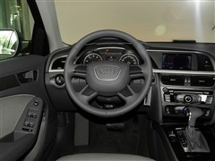 2015 30 TFSI Զ