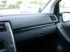 2009 B 200 ʱ
