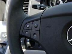 2009 B 200 ʱ