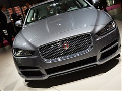 2015 XE 2.0T 240PS R-SPORT