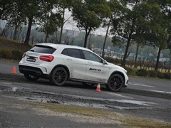 2015 GLA 45 AMG 4MATIC