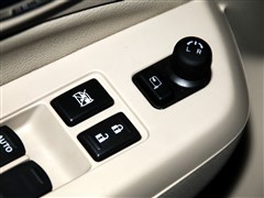 ������ľ,����,2015�� 1.6L �Զ�������,��������ʵ��ͼƬ