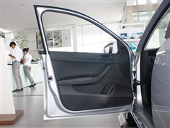 2015�� 1.4L �ֶ����а�