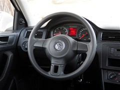 2015�� 1.6L �ֶ����а�