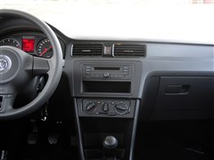 2015�� 1.6L �ֶ����а�