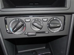 2015�� 1.6L �Զ����а�