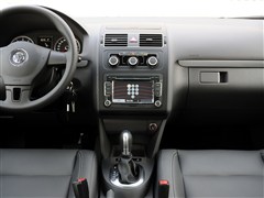 2015�� 1.4T DSG30��������