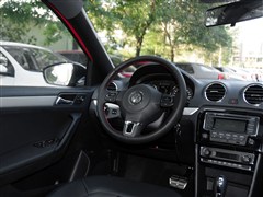 2015 1.4TSI ԶSPORTLINE