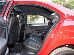 2015 1.4TSI ԶSPORTLINE