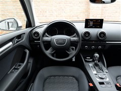 2014�� Limousine 35 TFSI �Զ���ȡ��