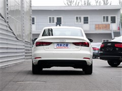 2014�� Limousine 35 TFSI �Զ���ȡ��