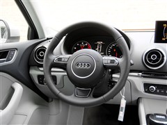 2014 Limousine 35 TFSI Զ