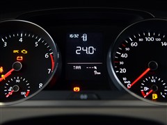 һ��-����,�߶���,2015�� 1.6L �ֶ�ʱ����,�пط�����ʵ��ͼƬ