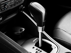 2015 2.0L ׼