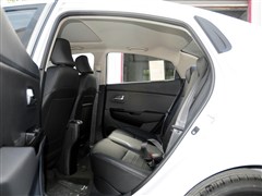 2015�� ���� 1.6L AT Premium