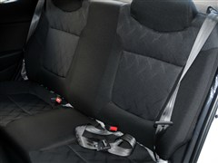 2015�� ���� 1.4L MT GLS