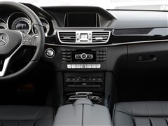 2015�� E 180 L �˶���