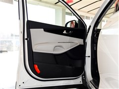 2015 L 2.4L 4WDӢ 5 V