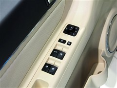��������,��D20,2015�� CROSS 1.5L �Զ����а�,��������ʵ��ͼƬ