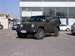 2015 3.0L Sahara Ű