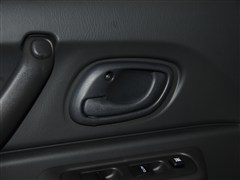 2015�� 1.3 AT JLX������