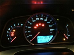 2015�� 2.0L CVT�������а�