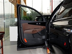 2015 L 2.4L 4WDӢ 7 V