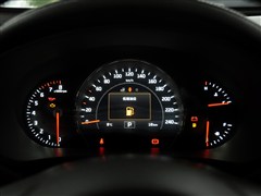 2015 L 2.4L 4WDӢ 7 V