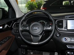 2015 L 2.4L 4WDӢ 7 V