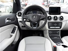 2015�� B 200 ������