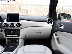 2015�� B 200 ʱ����