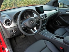 2015 B 200 