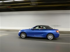2015 220i ܳ M˶