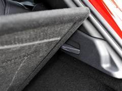 2015�� GLA 260 4MATIC �˶���