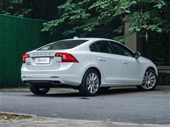 2015 E춯 2.0T Խ