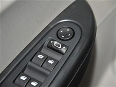 2015 1.6L ֶ
