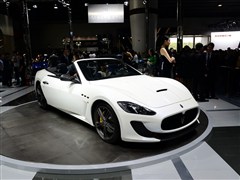 2015�� 4.7L MC