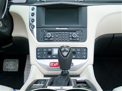 2015�� 4.7L MC ��������