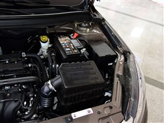 2015 1.6L CVTа