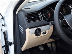 һ��-����,����,2015�� 1.6L �ֶ�������,�пط�����ʵ��ͼƬ