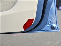 2015 2.0L Զ