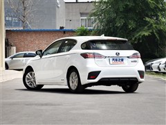 2015 CT200h ҹʿ